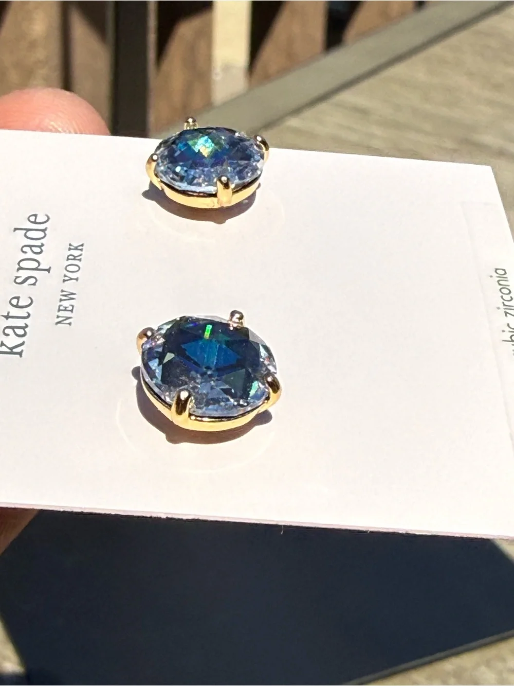 NWT Kate Spade Bright Ideal Round Stud Earrings Jet Midnight Gold Plated